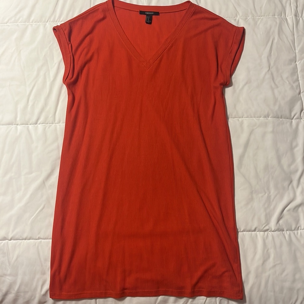 Ribbed Knit Elevated V-Neck Tshirt Dress